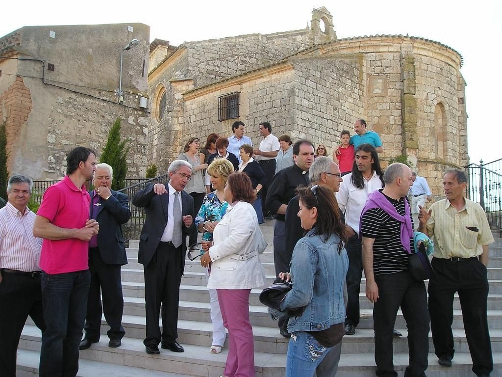 MISA FUNERAL POR EL PINTOR LUIS SÁEZ EN MAZUELO DE MUÑÓ